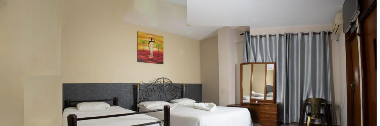 Hostal Ibiza Санта-Крус-де-ла-Сьєрра Екстер'єр фото